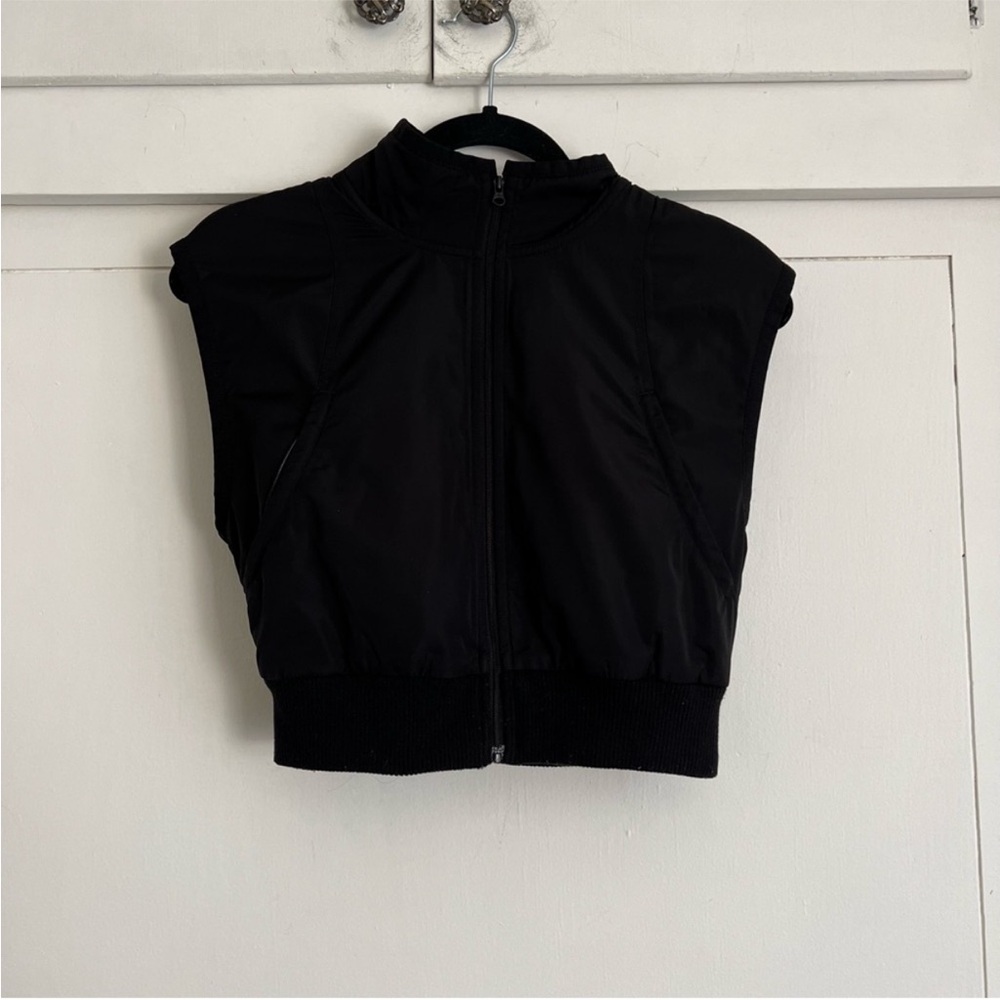 ALO Yoga Black Fleece Vest